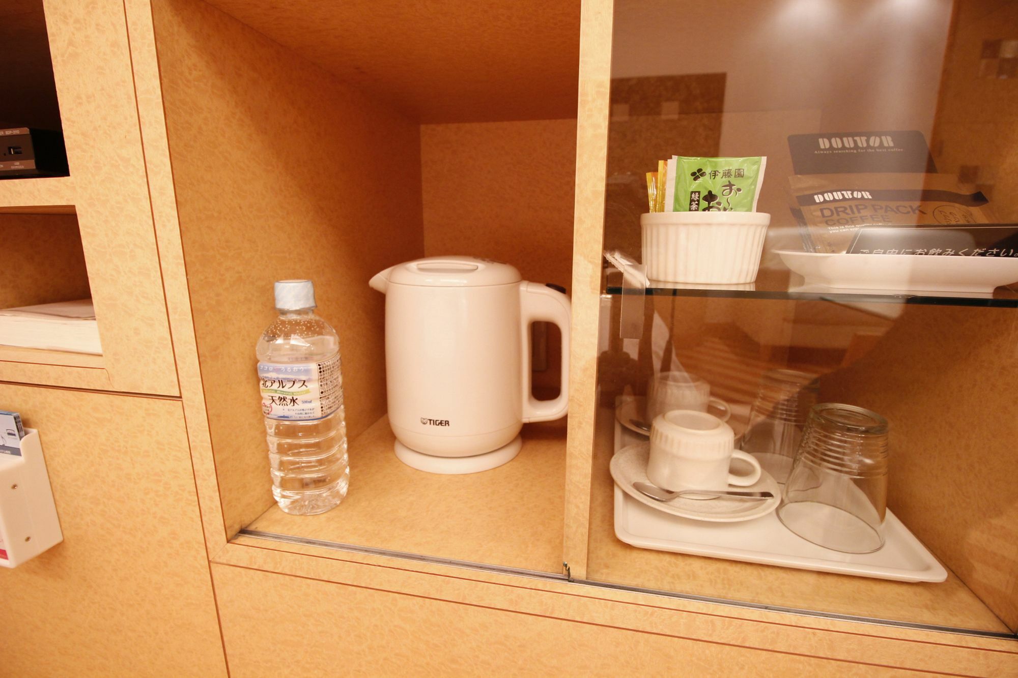 Love hôtel Atlas Shinkabukicho (adults Only)