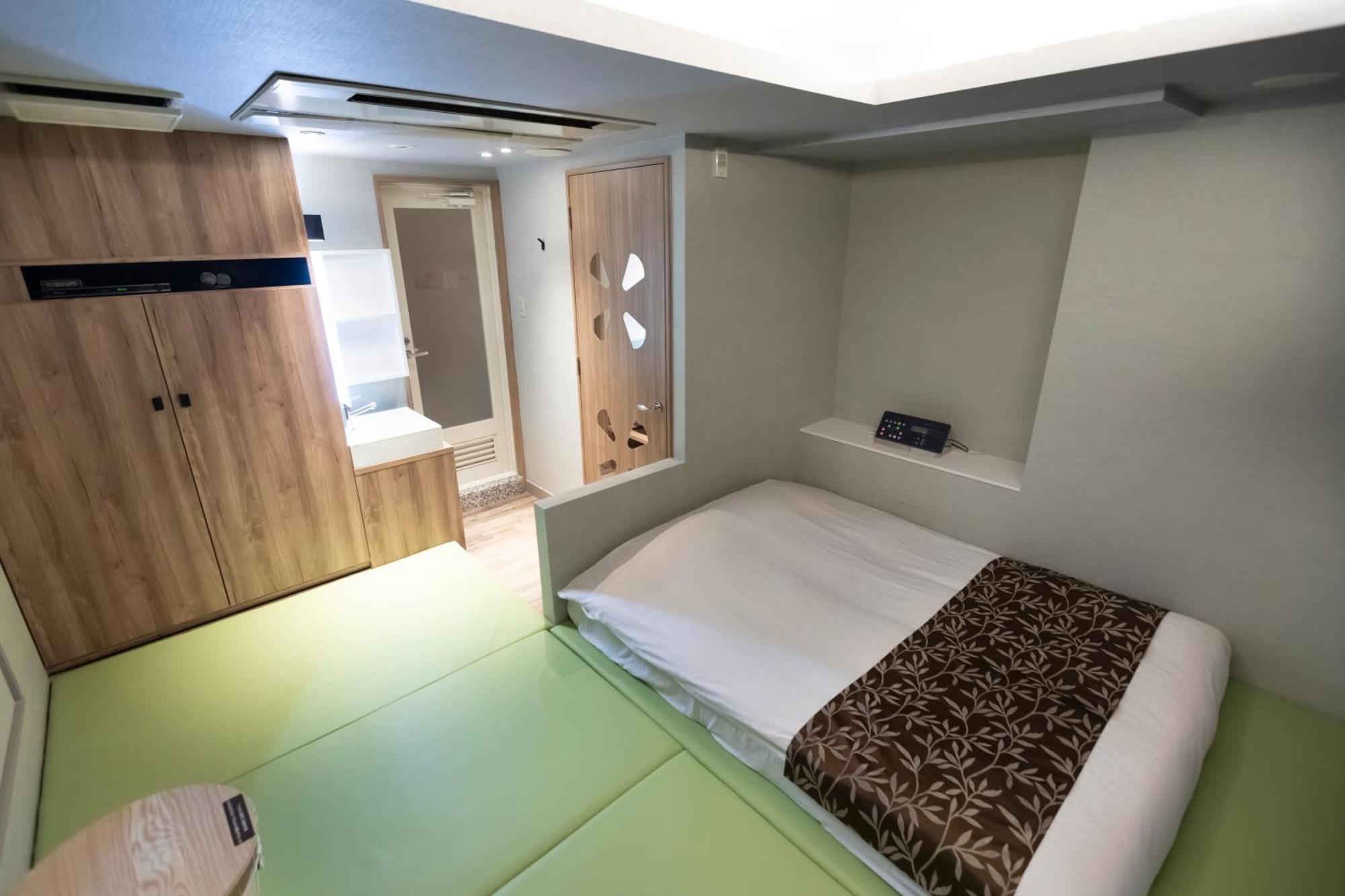 Atlas Shinkabukicho (adults Only) Hodinový hotel *